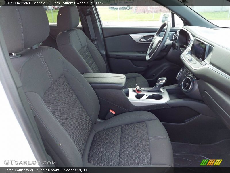 Summit White / Jet Black 2019 Chevrolet Blazer 2.5L Cloth