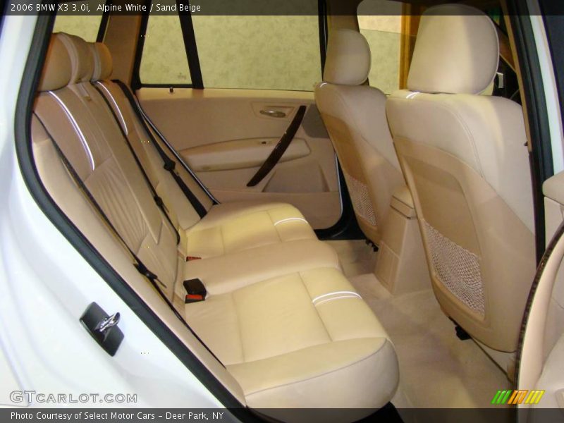 Alpine White / Sand Beige 2006 BMW X3 3.0i