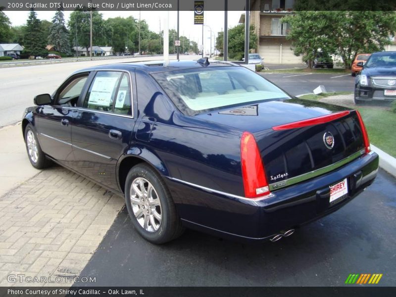 Blue Chip / Light Linen/Cocoa 2009 Cadillac DTS Luxury