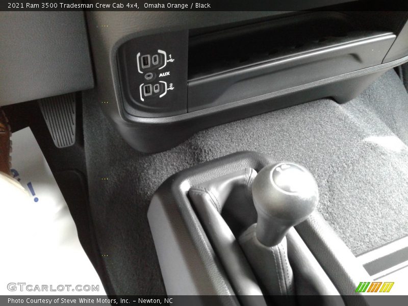Omaha Orange / Black 2021 Ram 3500 Tradesman Crew Cab 4x4