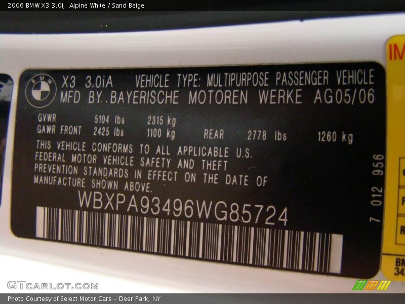 Alpine White / Sand Beige 2006 BMW X3 3.0i