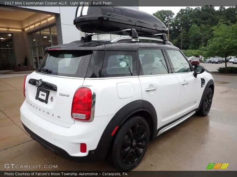 Light White / Black Pearl 2017 Mini Countryman Cooper ALL4