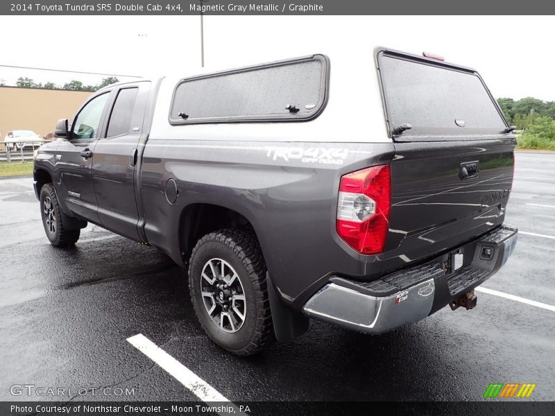 Magnetic Gray Metallic / Graphite 2014 Toyota Tundra SR5 Double Cab 4x4