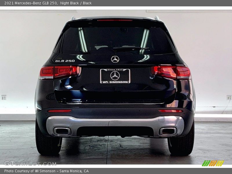 Night Black / Black 2021 Mercedes-Benz GLB 250