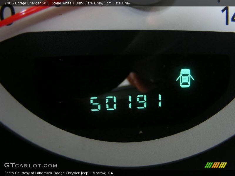Stone White / Dark Slate Gray/Light Slate Gray 2006 Dodge Charger SXT