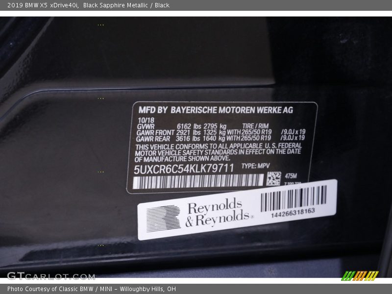 Black Sapphire Metallic / Black 2019 BMW X5 xDrive40i