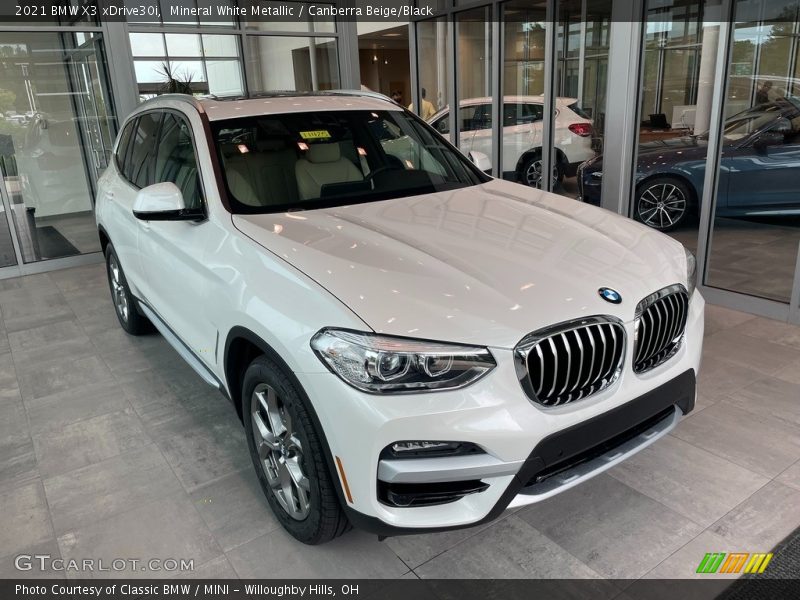 Mineral White Metallic / Canberra Beige/Black 2021 BMW X3 xDrive30i