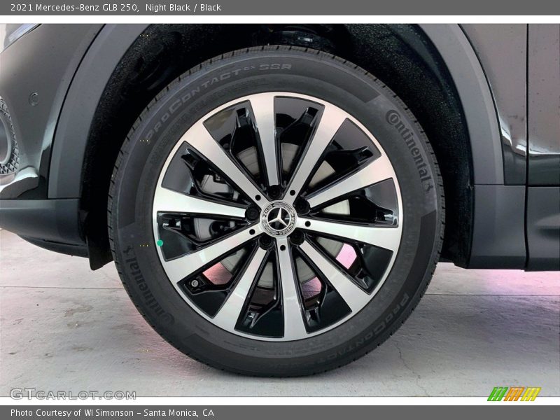 Night Black / Black 2021 Mercedes-Benz GLB 250