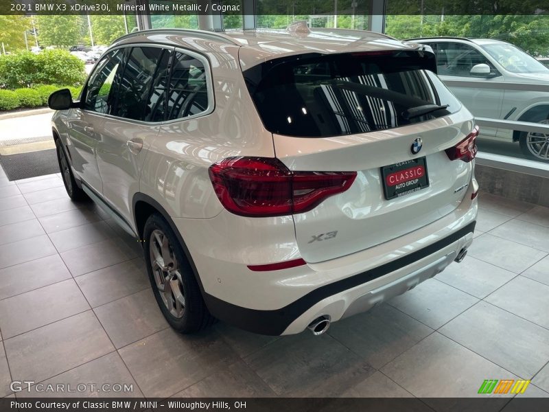 Mineral White Metallic / Cognac 2021 BMW X3 xDrive30i