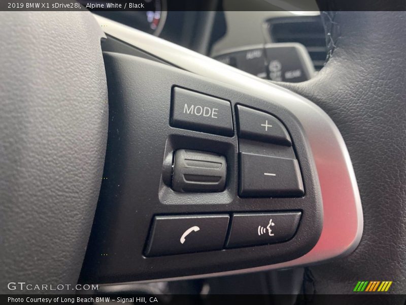 Alpine White / Black 2019 BMW X1 sDrive28i