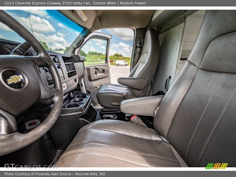 Summit White / Medium Pewter 2014 Chevrolet Express Cutaway 3500 Utility Van