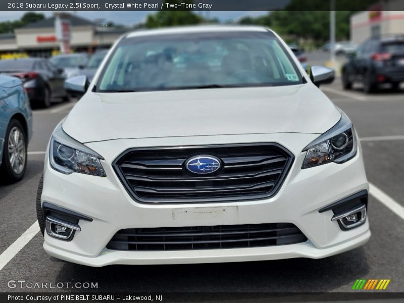Crystal White Pearl / Two-Tone Gray 2018 Subaru Legacy 2.5i Sport