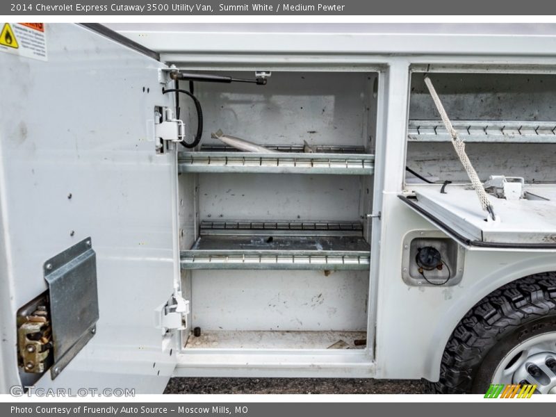 Summit White / Medium Pewter 2014 Chevrolet Express Cutaway 3500 Utility Van
