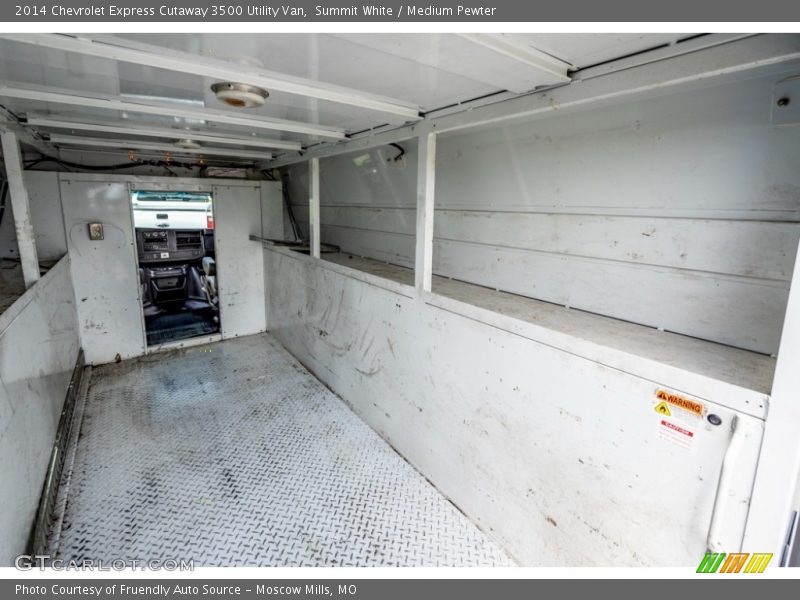 Summit White / Medium Pewter 2014 Chevrolet Express Cutaway 3500 Utility Van