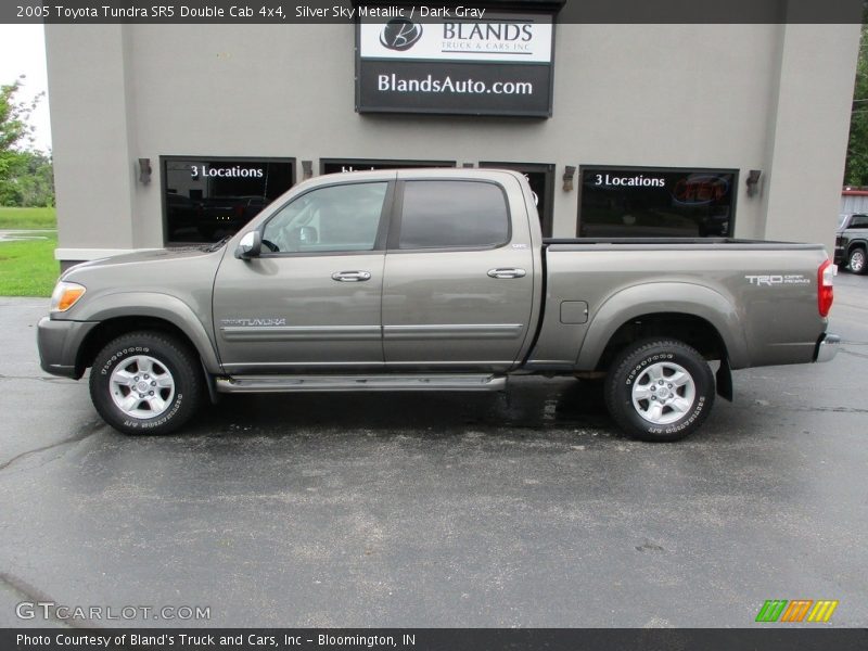 Silver Sky Metallic / Dark Gray 2005 Toyota Tundra SR5 Double Cab 4x4