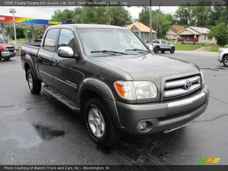 Silver Sky Metallic / Dark Gray 2005 Toyota Tundra SR5 Double Cab 4x4