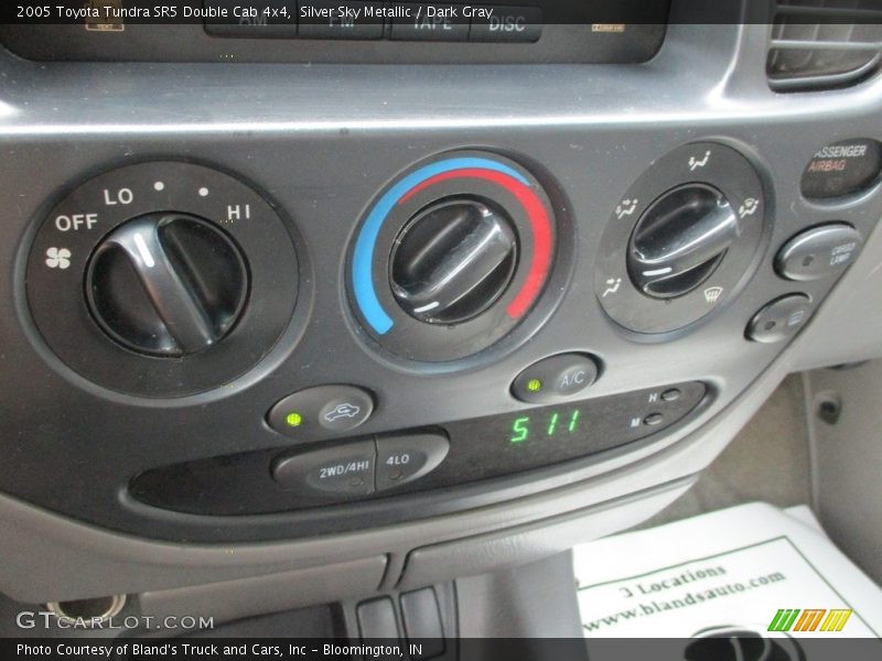 Silver Sky Metallic / Dark Gray 2005 Toyota Tundra SR5 Double Cab 4x4