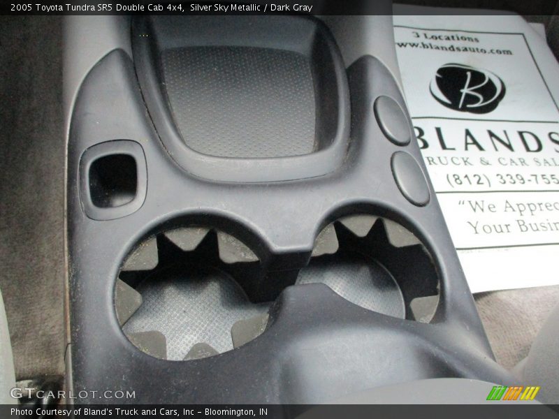 Silver Sky Metallic / Dark Gray 2005 Toyota Tundra SR5 Double Cab 4x4