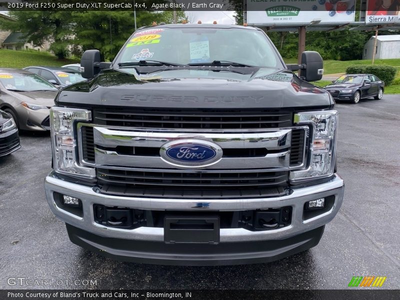 Agate Black / Earth Gray 2019 Ford F250 Super Duty XLT SuperCab 4x4