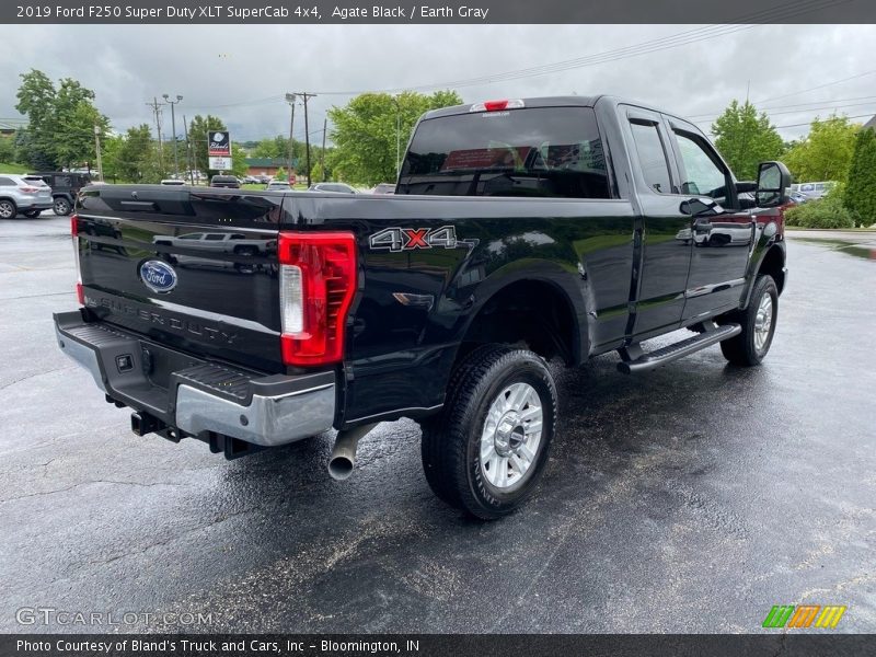 Agate Black / Earth Gray 2019 Ford F250 Super Duty XLT SuperCab 4x4
