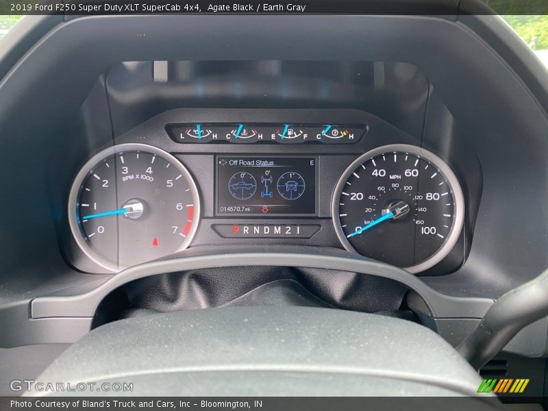 Agate Black / Earth Gray 2019 Ford F250 Super Duty XLT SuperCab 4x4