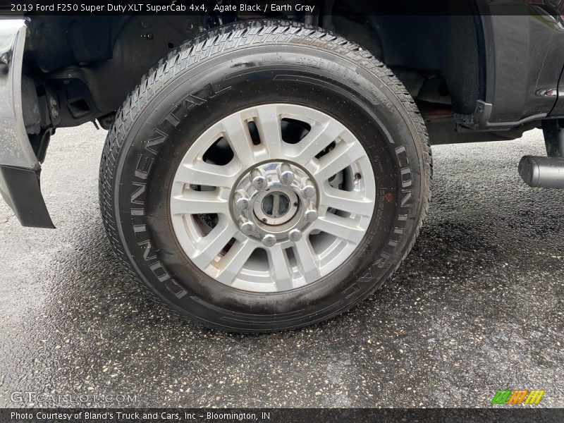 Agate Black / Earth Gray 2019 Ford F250 Super Duty XLT SuperCab 4x4