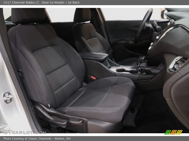 Silver Ice Metallic / Jet Black 2017 Chevrolet Malibu LT