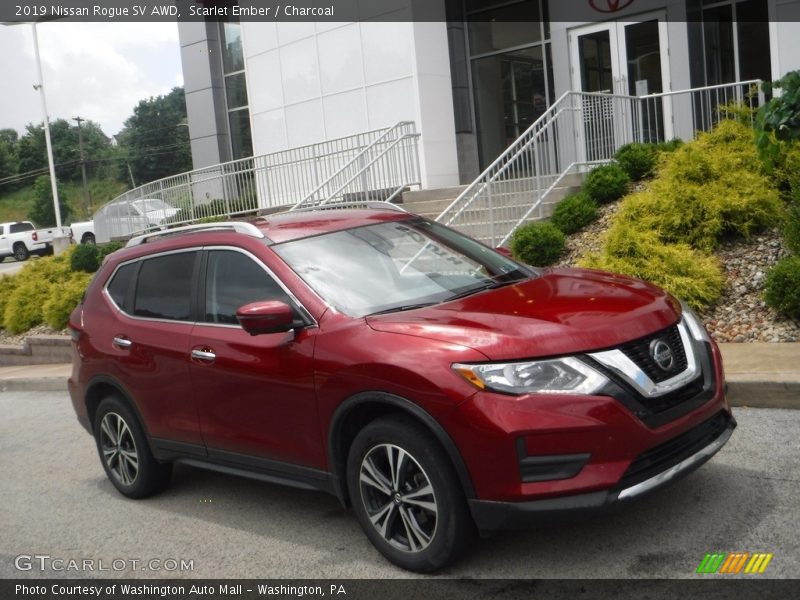 Scarlet Ember / Charcoal 2019 Nissan Rogue SV AWD