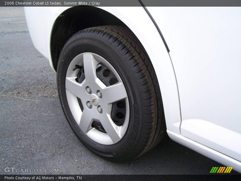 Summit White / Gray 2006 Chevrolet Cobalt LS Sedan