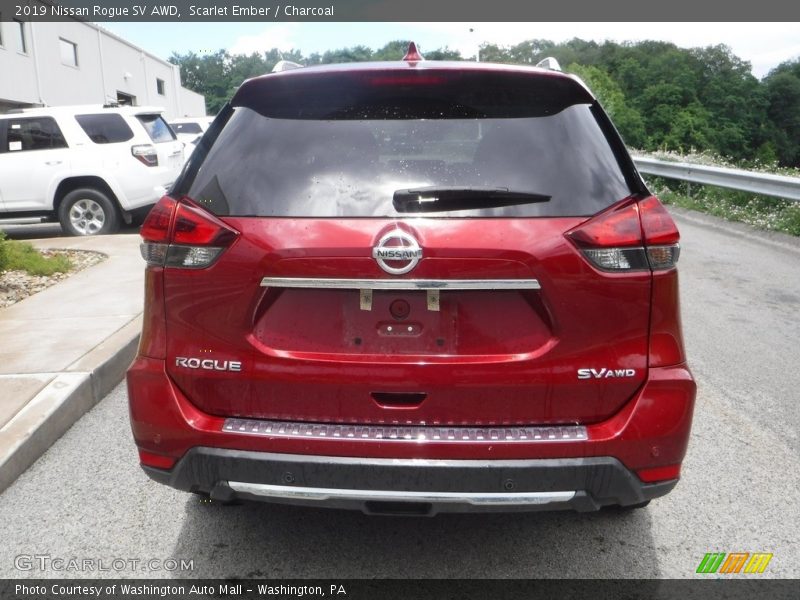 Scarlet Ember / Charcoal 2019 Nissan Rogue SV AWD