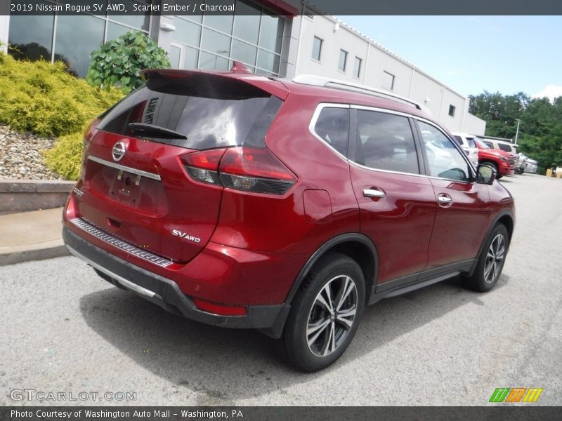 Scarlet Ember / Charcoal 2019 Nissan Rogue SV AWD
