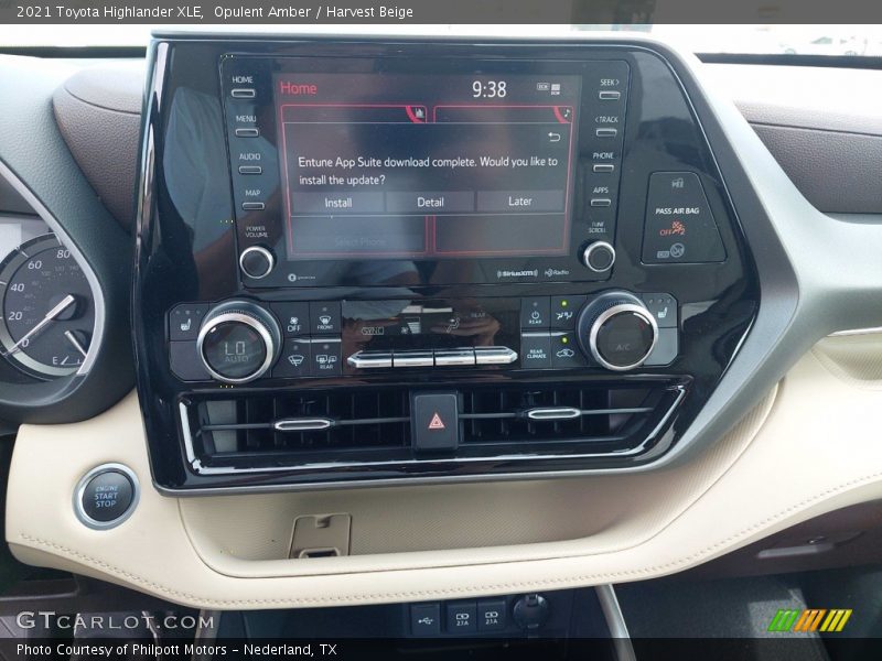 Opulent Amber / Harvest Beige 2021 Toyota Highlander XLE