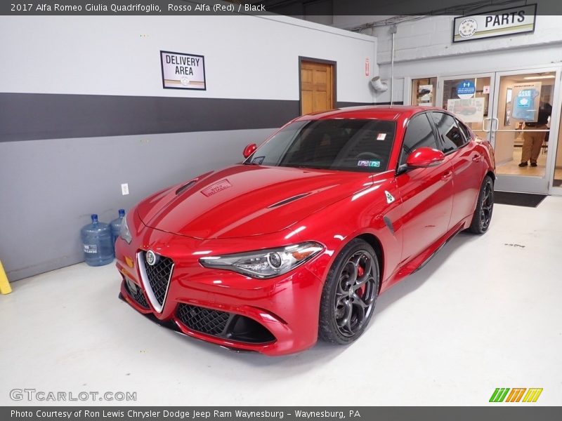 Rosso Alfa (Red) / Black 2017 Alfa Romeo Giulia Quadrifoglio