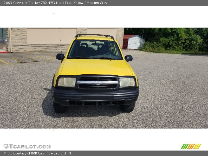 Yellow / Medium Gray 2003 Chevrolet Tracker ZR2 4WD Hard Top