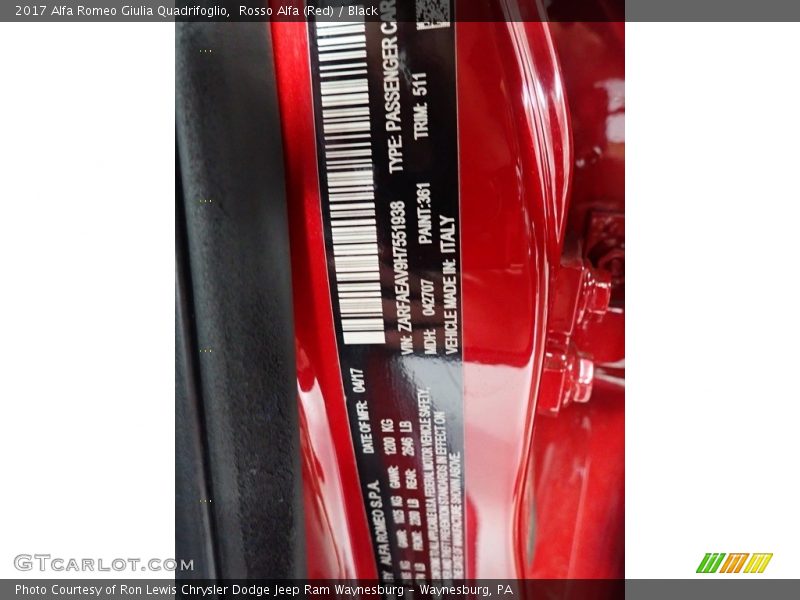 Rosso Alfa (Red) / Black 2017 Alfa Romeo Giulia Quadrifoglio