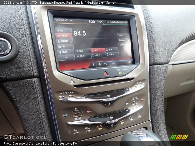 Bordeaux Reserve Red Metallic / Medium Light Stone 2011 Lincoln MKX AWD