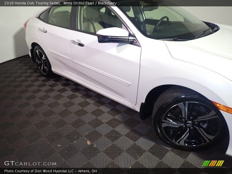 White Orchid Pearl / Black/Ivory 2018 Honda Civic Touring Sedan