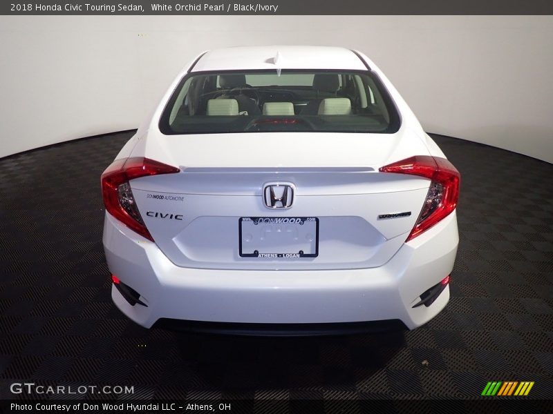 White Orchid Pearl / Black/Ivory 2018 Honda Civic Touring Sedan