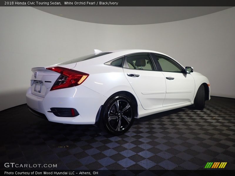 White Orchid Pearl / Black/Ivory 2018 Honda Civic Touring Sedan