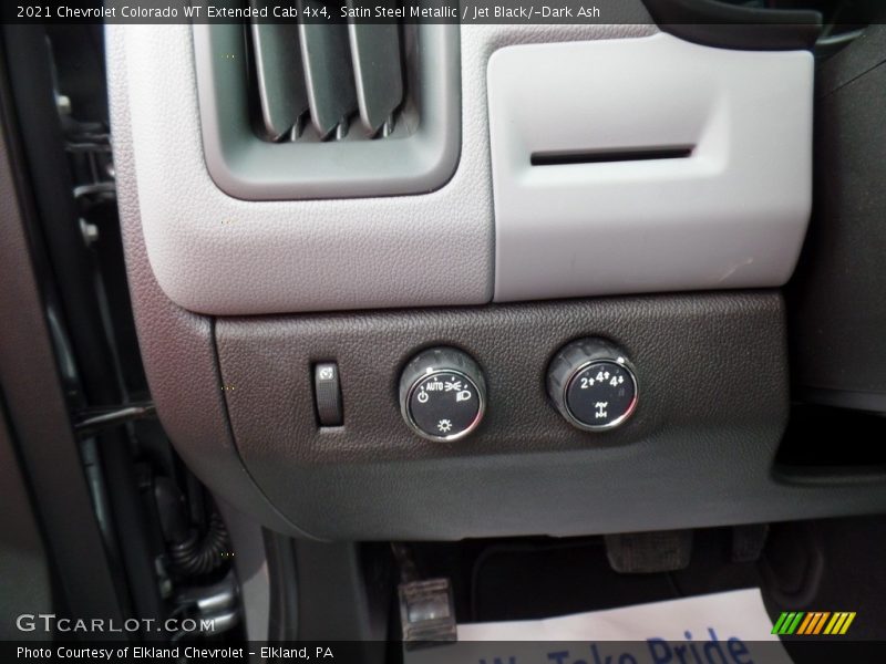 Satin Steel Metallic / Jet Black/­Dark Ash 2021 Chevrolet Colorado WT Extended Cab 4x4