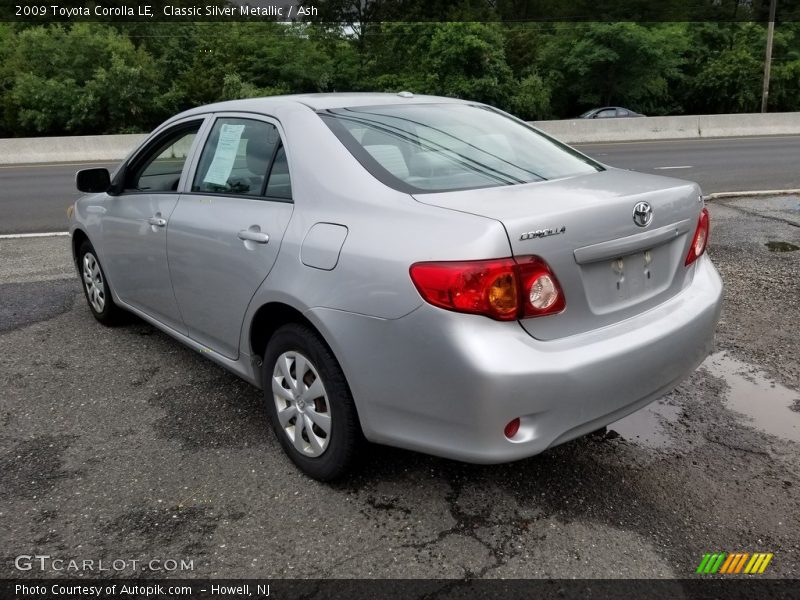 Classic Silver Metallic / Ash 2009 Toyota Corolla LE