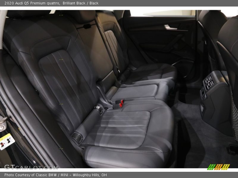 Brilliant Black / Black 2020 Audi Q5 Premium quattro