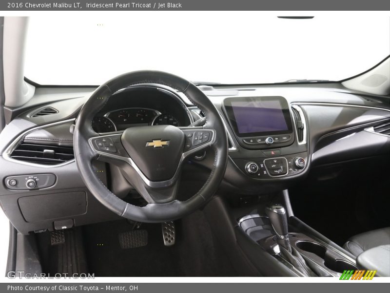 Iridescent Pearl Tricoat / Jet Black 2016 Chevrolet Malibu LT