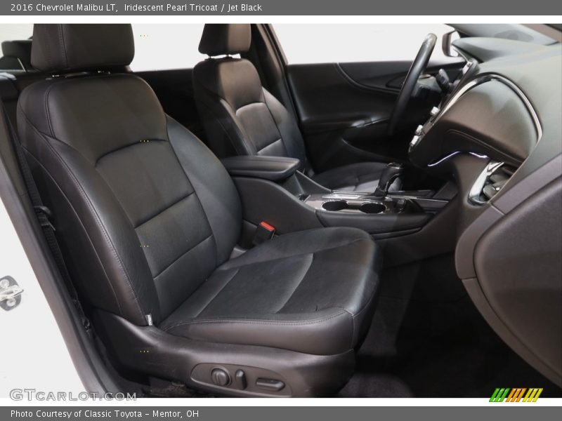 Iridescent Pearl Tricoat / Jet Black 2016 Chevrolet Malibu LT