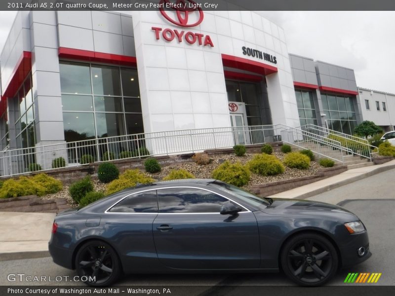 Meteor Grey Pearl Effect / Light Grey 2011 Audi A5 2.0T quattro Coupe