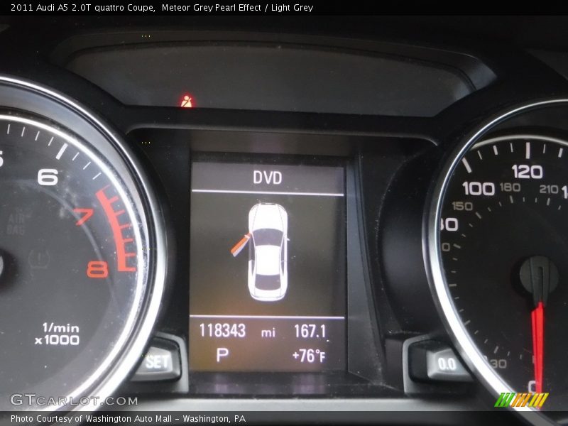 Meteor Grey Pearl Effect / Light Grey 2011 Audi A5 2.0T quattro Coupe