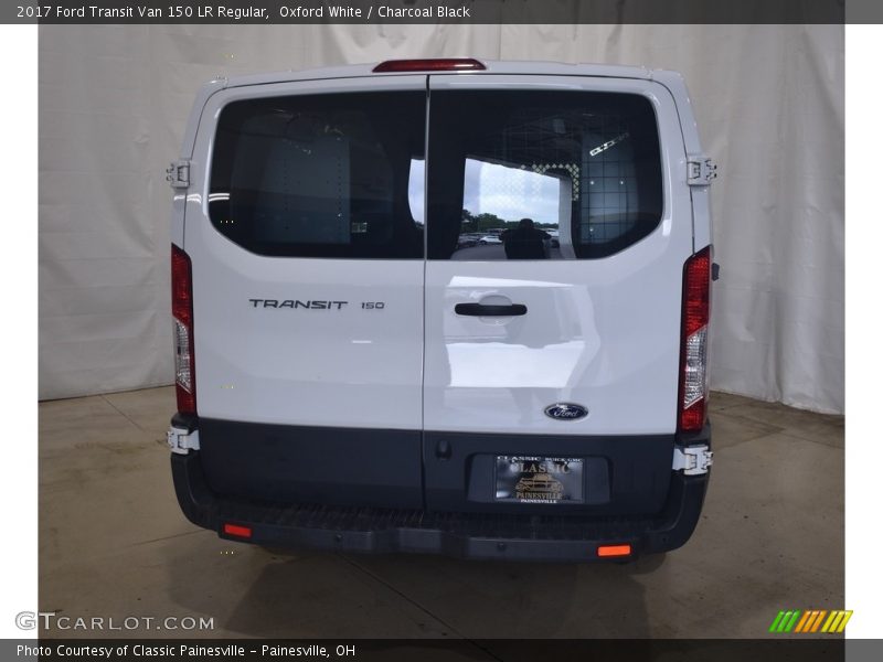 Oxford White / Charcoal Black 2017 Ford Transit Van 150 LR Regular