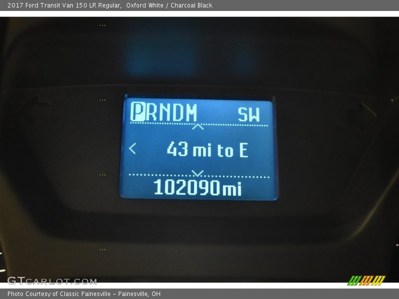 Oxford White / Charcoal Black 2017 Ford Transit Van 150 LR Regular