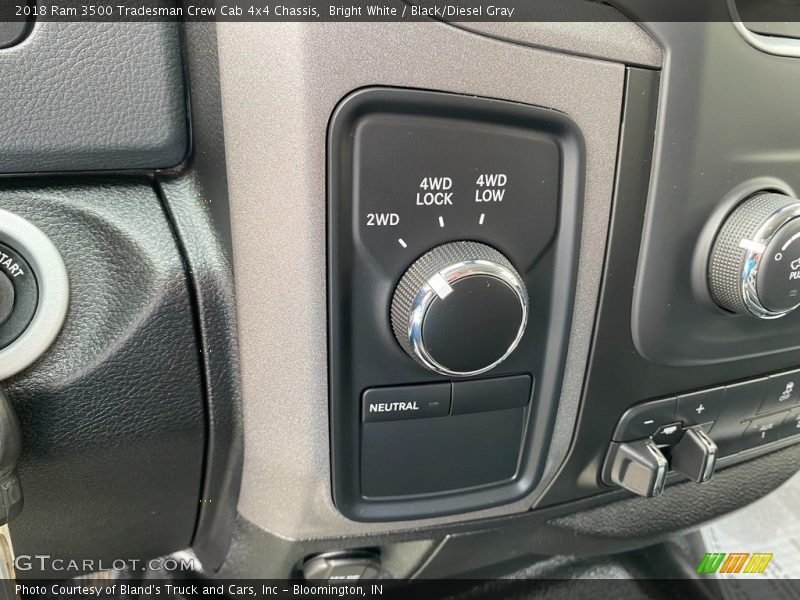 Bright White / Black/Diesel Gray 2018 Ram 3500 Tradesman Crew Cab 4x4 Chassis