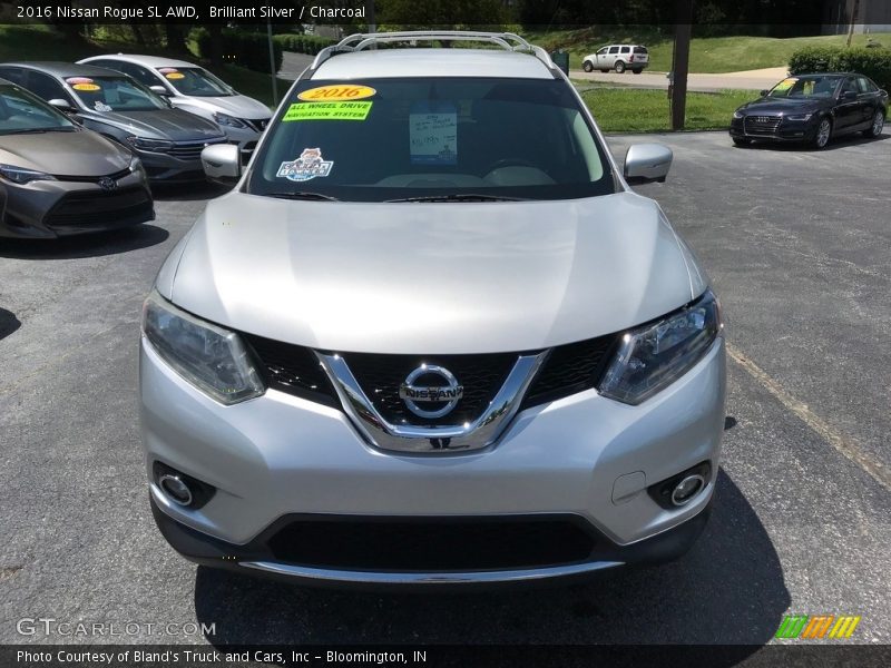 Brilliant Silver / Charcoal 2016 Nissan Rogue SL AWD